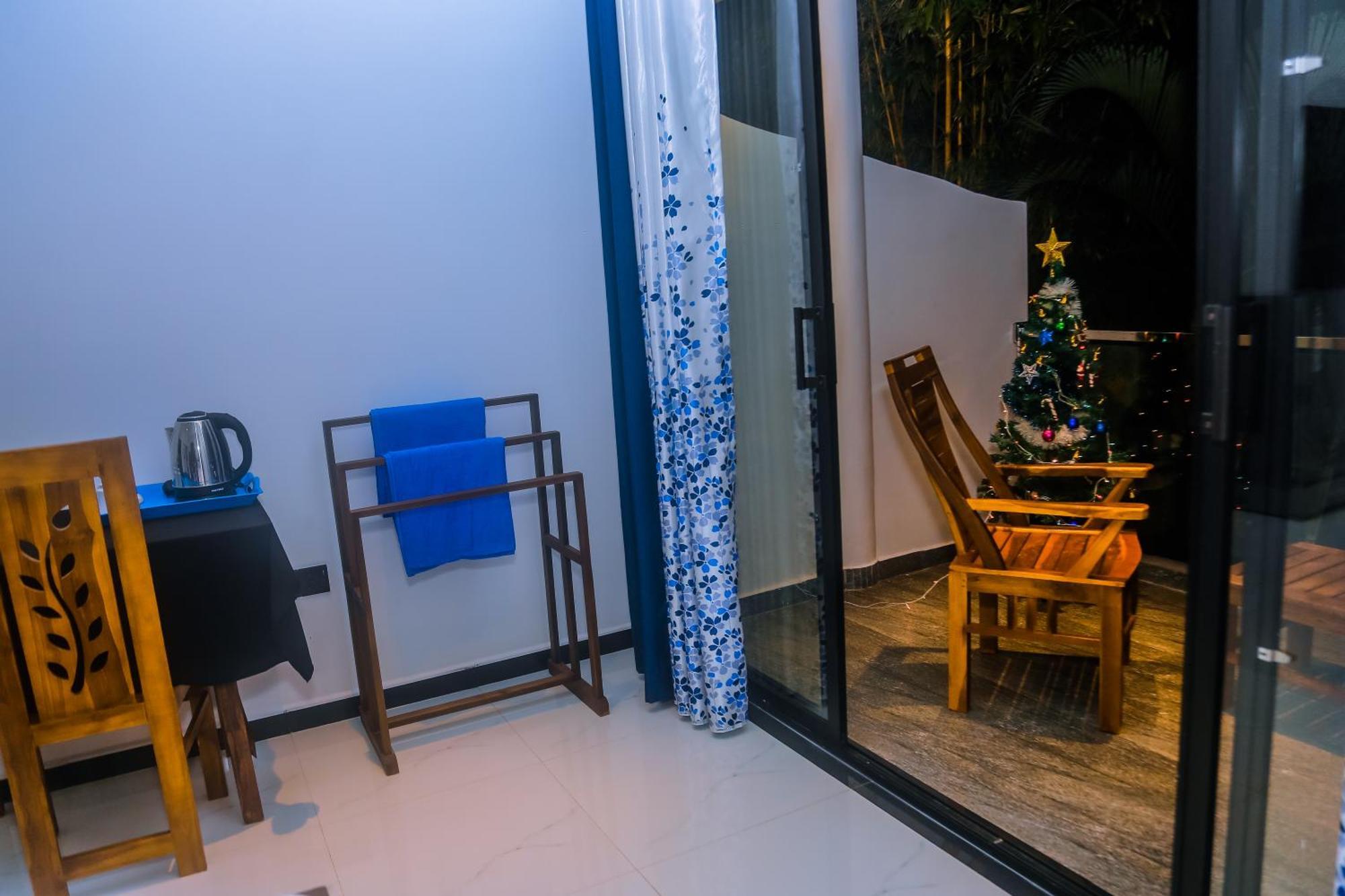 Mirissa Breeze Hotel Exterior foto